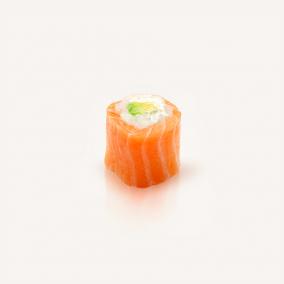 Salmon Roll Aguacate